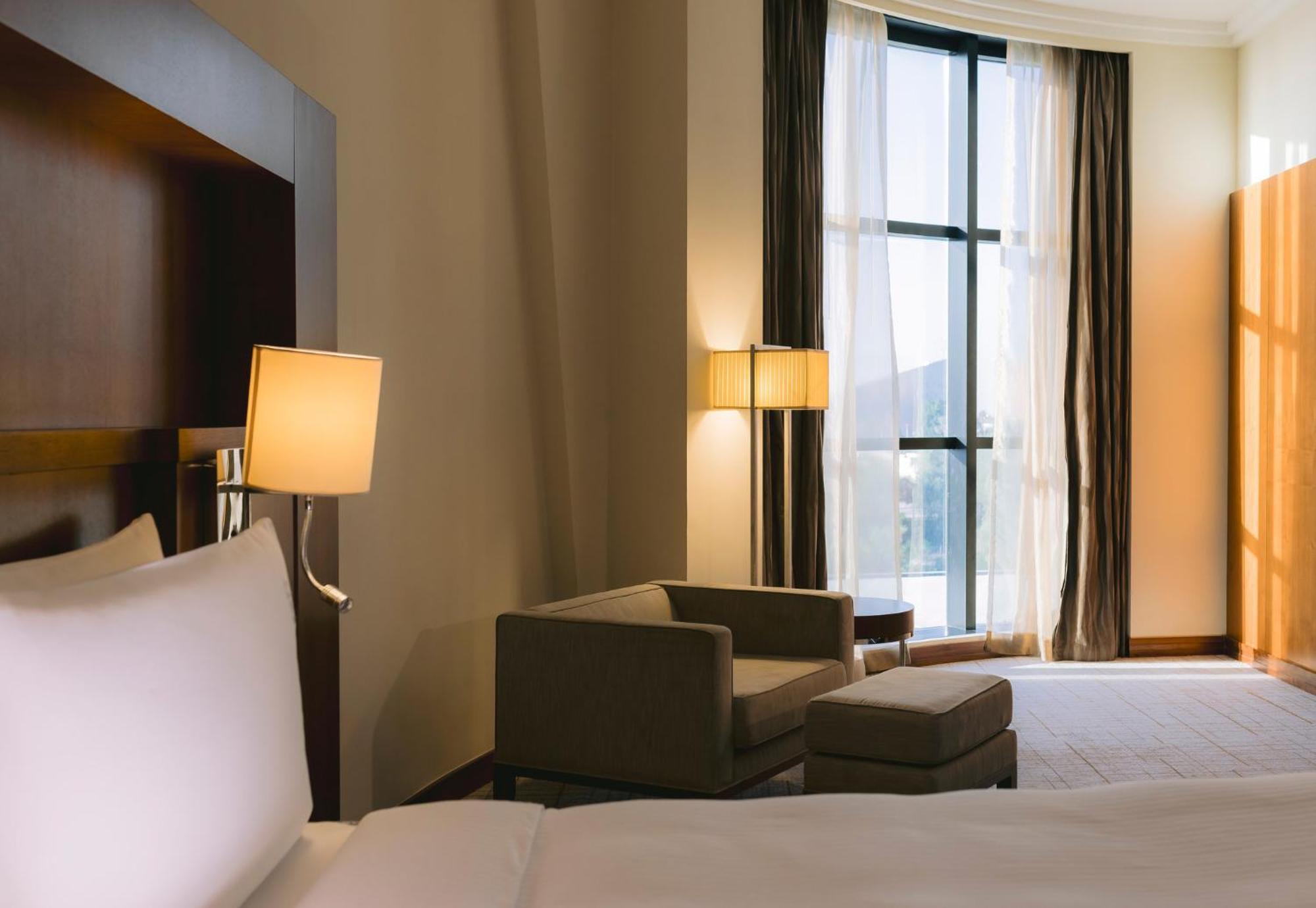 By Ihg 4* Abu Dhabi