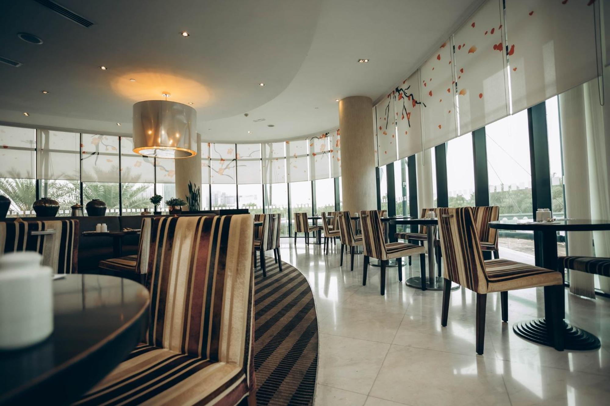 By Ihg 4* Abu Dhabi