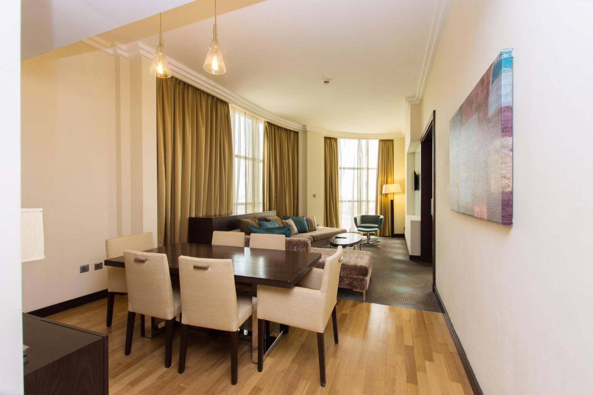 By Ihg Hotel 4*