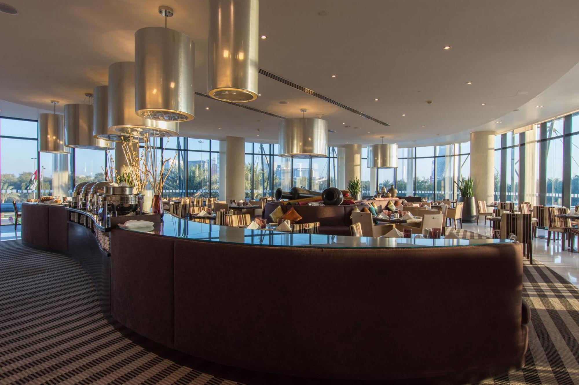 By Ihg 4*